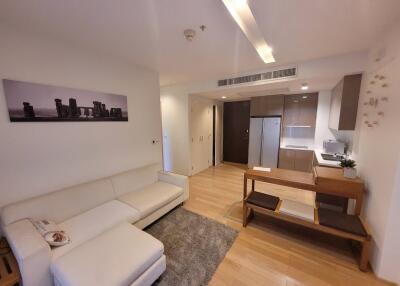 For RENT : Siri at Sukhumvit / 2 Bedroom / 2 Bathrooms / 71 sqm / 45000 THB [3834125]