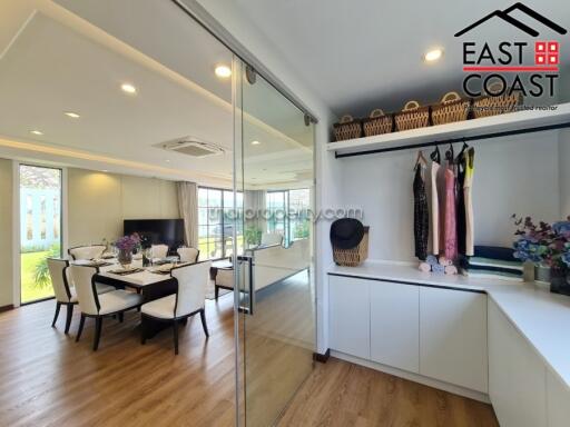 Rungsii Village House for sale in East Pattaya, Pattaya. SH14274