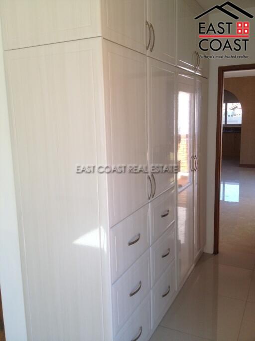 Baan Suay Mai Ngam House for sale and for rent in East Pattaya, Pattaya. SRH7877