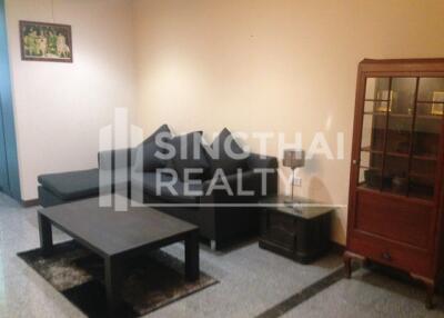 For RENT : Asoke Place / 2 Bedroom / 2 Bathrooms / 131 sqm / 45000 THB [3865478]