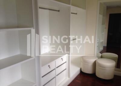 For RENT : Siam Court Apartment / 2 Bedroom / 2 Bathrooms / 151 sqm / 45000 THB [3880574]