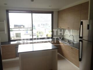 For RENT : Siam Court Apartment / 2 Bedroom / 2 Bathrooms / 151 sqm / 45000 THB [3880574]