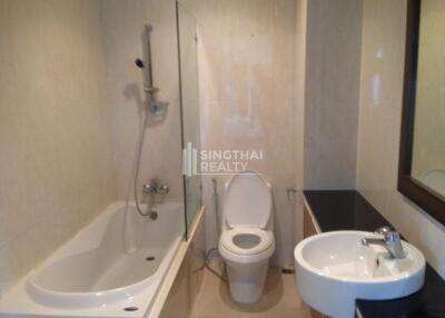 For RENT : Siam Court Apartment / 2 Bedroom / 2 Bathrooms / 151 sqm / 45000 THB [3880574]