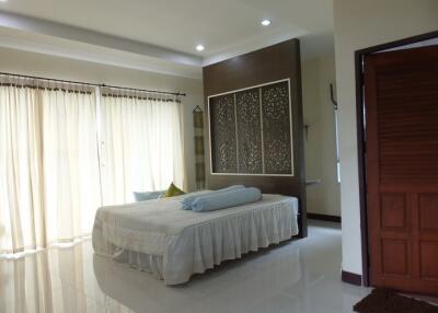 House for sale Na Jomtien Pattaya