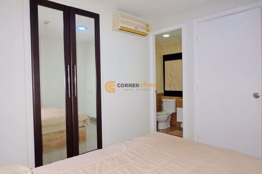 คอนโดนี้ มีห้องนอน 2 ห้องนอน  อยู่ในโครงการ คอนโดมิเนียมชื่อ Regent Pratumnak 