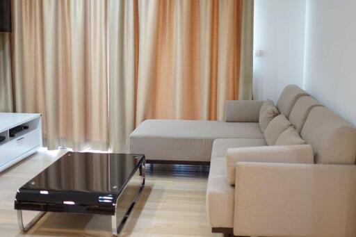 For RENT : Siri at Sukhumvit / 2 Bedroom / 2 Bathrooms / 70 sqm / 45000 THB [4124693]