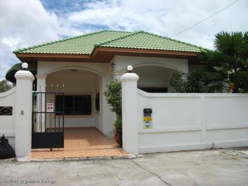 3 Bed House For Rent In East Pattaya - Ponthep Garden 1