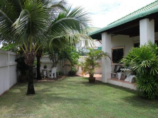 3 Bed House For Rent In East Pattaya - Ponthep Garden 1