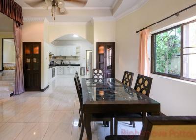 5 Bed House For Sale In East Pattaya