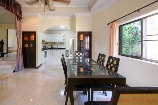 5 Bed House For Sale In East Pattaya