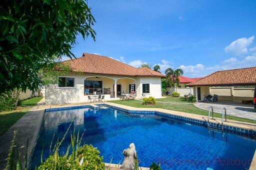 5 Bed House For Sale In East Pattaya