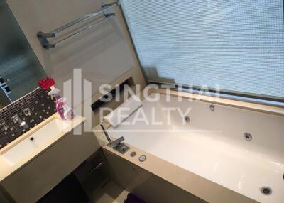 For RENT : The Address Sukhumvit 28 / 1 Bedroom / 1 Bathrooms / 46 sqm / 45000 THB [4383959]