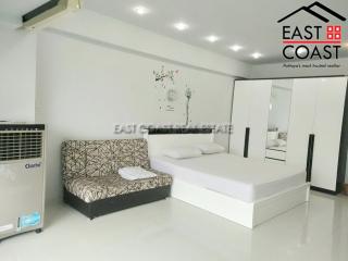 Sombat Pattaya Condotel Condo for sale and for rent in Pratumnak Hill, Pattaya. SRC7529