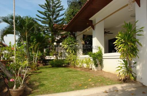 Hin Wong Nivate House for sale in South Jomtien, Pattaya. SH6869