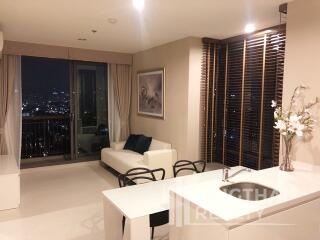 For RENT : Rhythm Sukhumvit 42 / 2 Bedroom / 2 Bathrooms / 49 sqm / 45000 THB [4917389]