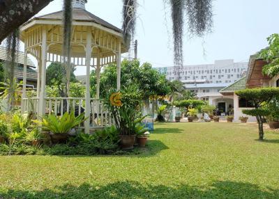 8 bedroom House in Suwattana Garden Home East Pattaya