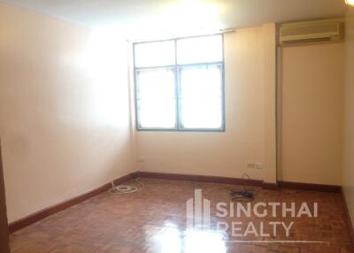 For RENT : House Phromphong / 3 Bedroom / 2 Bathrooms / 201 sqm / 45000 THB [4867718]