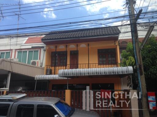 For RENT : House Phromphong / 3 Bedroom / 2 Bathrooms / 201 sqm / 45000 THB [4867718]