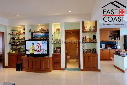 Jomtien Plaza Condo for sale in Jomtien, Pattaya. SC11928