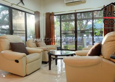 SP3 Village House for rent in East Pattaya, Pattaya. RH11023