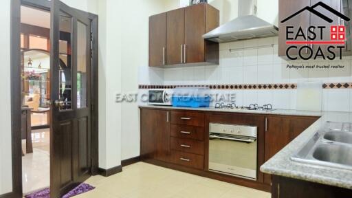 SP3 Village House for rent in East Pattaya, Pattaya. RH11023