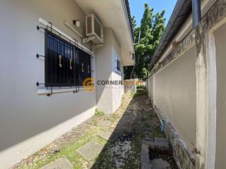 3 bedroom House in SP4 Village East Pattaya