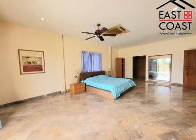 Lakeside Estate House for rent in East Pattaya, Pattaya. RH13565