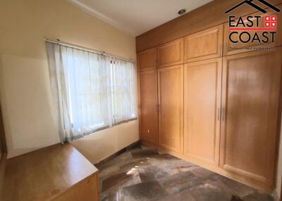 Lakeside Estate House for rent in East Pattaya, Pattaya. RH13565