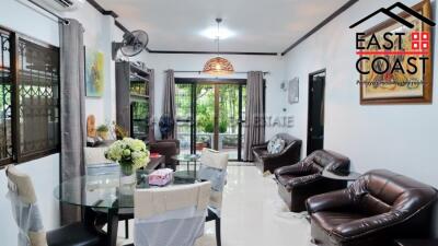 Royal Park Village House for rent in Jomtien, Pattaya. RH8632