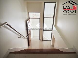 Town House Soi Yumme House for rent in Pattaya City, Pattaya. RH8188