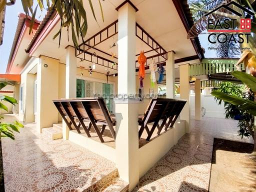 Pobchock Garden Hill House House for sale in South Jomtien, Pattaya. SH14173