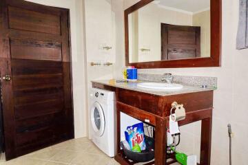 1 Bedroom Condo in Chateau Dale ThaBali Condo Jomtien