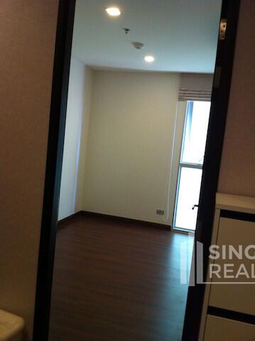 For RENT : Sky Walk Condominium / 2 Bedroom / 1 Bathrooms / 61 sqm / 45000 THB [5983028]