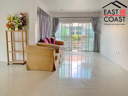 Rattanakorn Village 17 House for sale in East Pattaya, Pattaya. SH14256