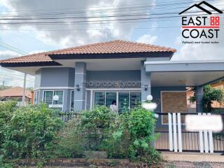 Rattanakorn Village 17 House for sale in East Pattaya, Pattaya. SH14256