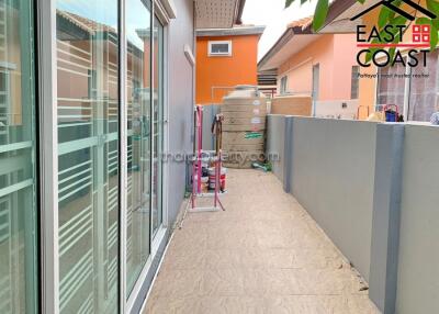 Rattanakorn Village 17 House for sale in East Pattaya, Pattaya. SH14256