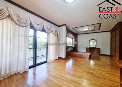 Mabprachan Garden Resort House for sale in East Pattaya, Pattaya. SH14245