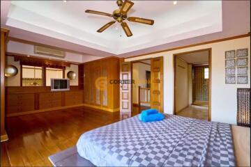 3 bedroom Condo in Chateau Dale ThaBali Condo Jomtien