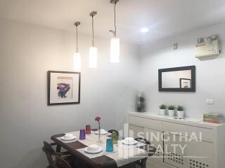 For RENT : Serene Place Sukhumvit 24 / 2 Bedroom / 2 Bathrooms / 81 sqm / 45000 THB [6227744]