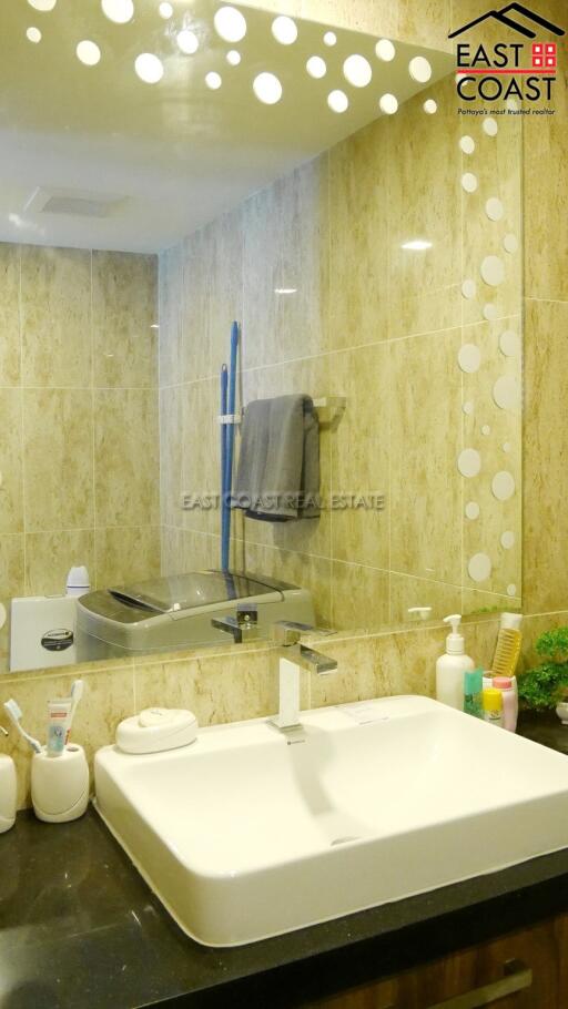 Grand Avenue Residence Condo for rent in Pattaya City, Pattaya. RC11939