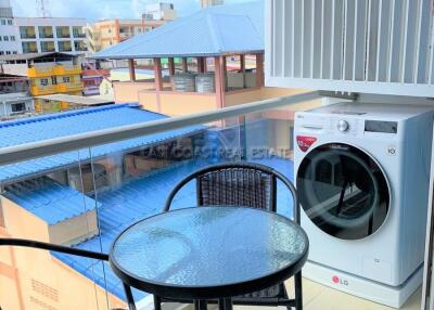 Grand Avenue Residence Condo for rent in Pattaya City, Pattaya. RC12352