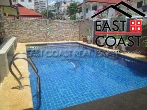 Royal Park Village House for rent in Jomtien, Pattaya. RH12415