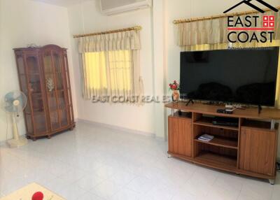 Royal Park Village House for rent in Jomtien, Pattaya. RH12415