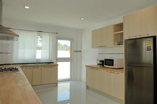 3 bedroom House in The Meadows East Pattaya