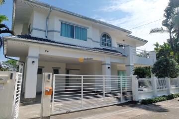 3 bedroom House in The Meadows East Pattaya