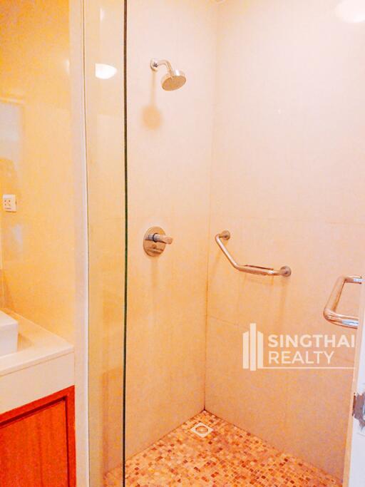 For RENT : The 49 Plus 2 / 2 Bedroom / 2 Bathrooms / 74 sqm / 45000 THB [6277369]