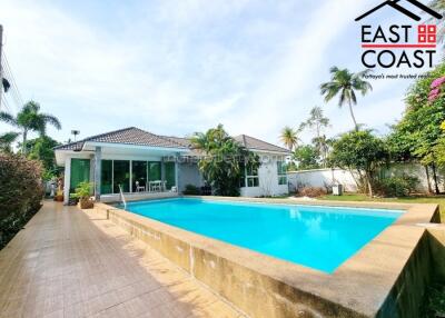 Private House Soi Huay Yai Jeen House for sale in East Pattaya, Pattaya. SH14223