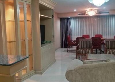 For RENT : Empire House / 3 Bedroom / 3 Bathrooms / 182 sqm / 55000 THB [6395335]