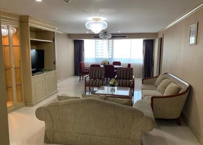 For RENT : Empire House / 3 Bedroom / 3 Bathrooms / 182 sqm / 55000 THB [6395335]