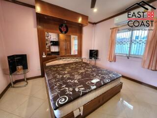 Supanuch Village House for rent in East Pattaya, Pattaya. RH14195